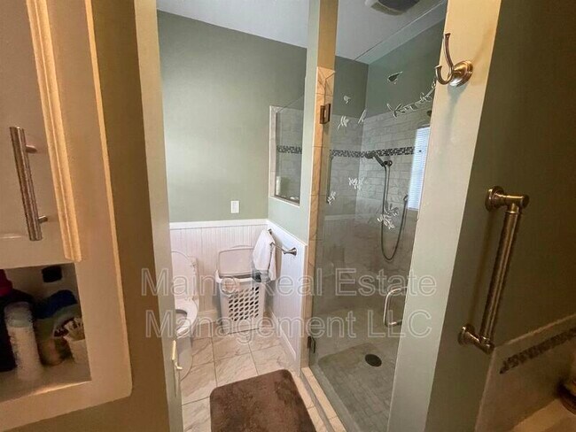 Foto del edificio - 33 Burleigh Rd