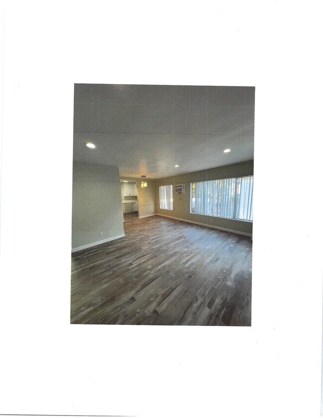 living room - 1472 S Wooster St