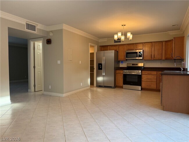 Foto del edificio - 4538 Brighton Dr