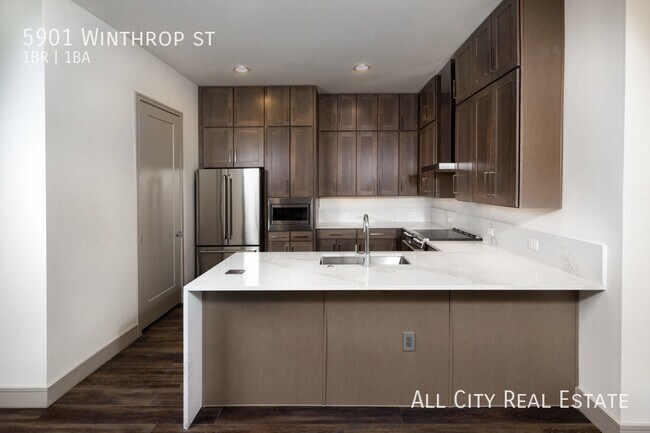 Foto del edificio - 5901 Winthrop St