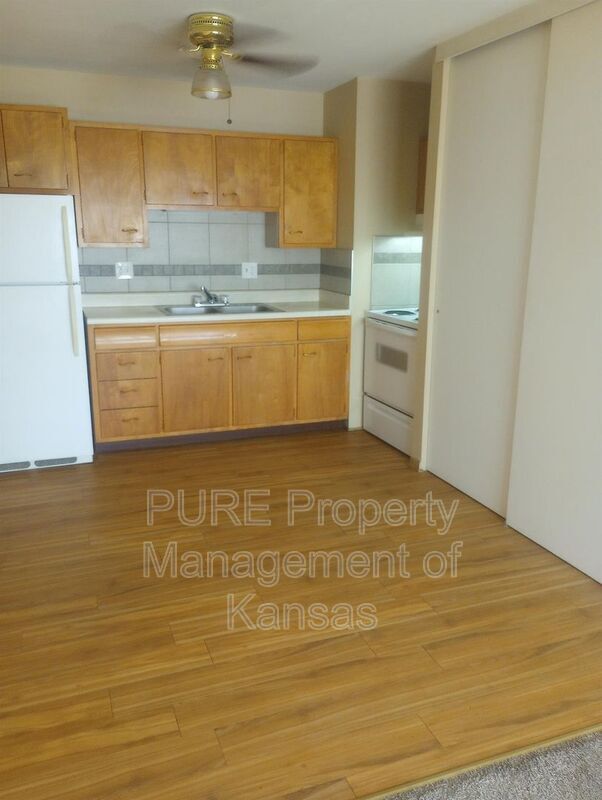 Building Photo - 5216 SW 23rd St