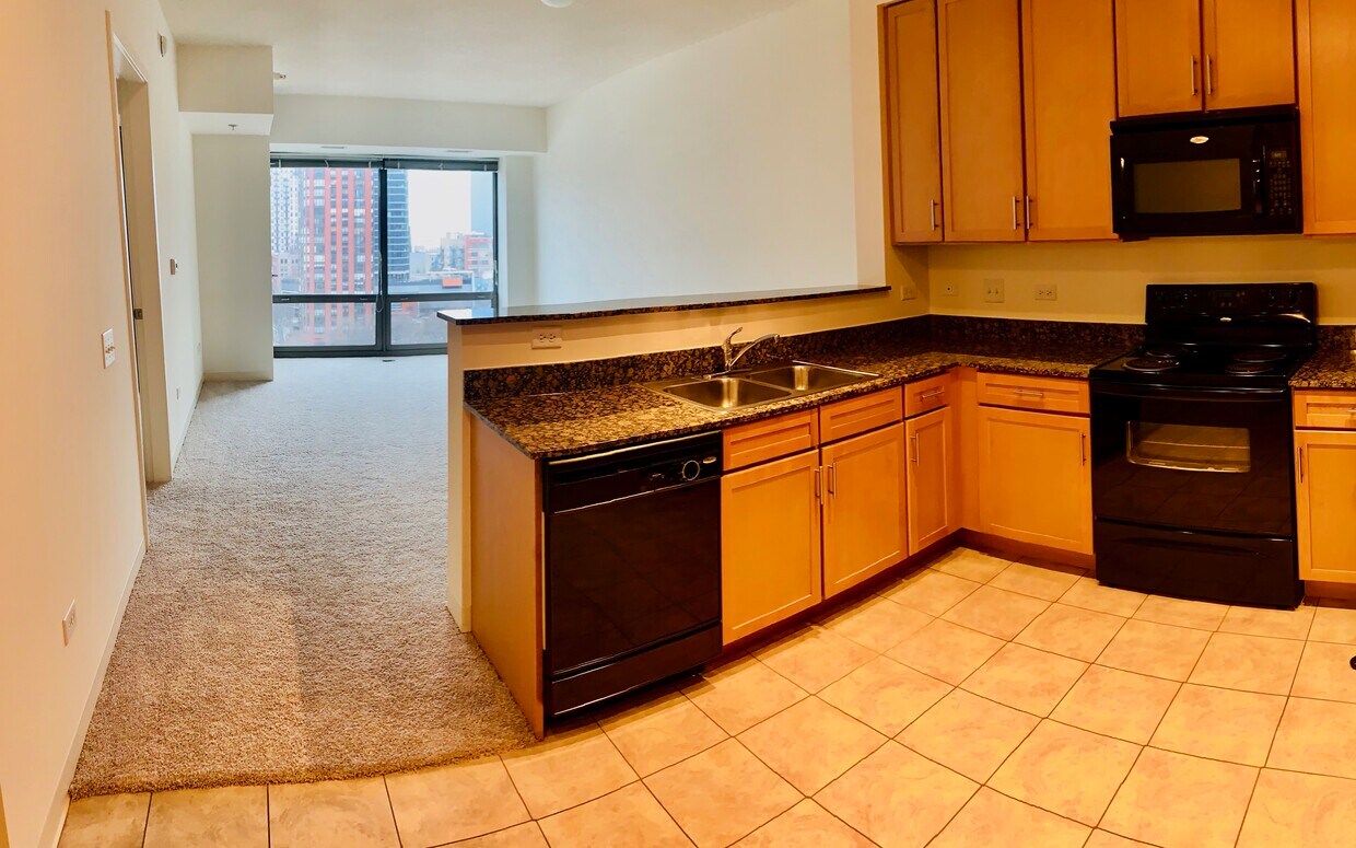 Foto principal - 800 S Clark St