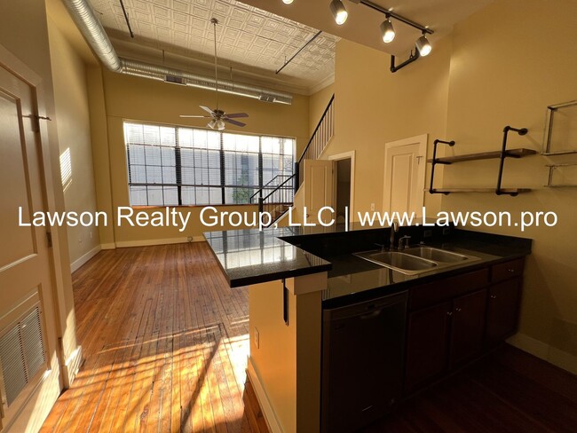 Foto del edificio - Luxury Apartment in Downtown Roanoke!