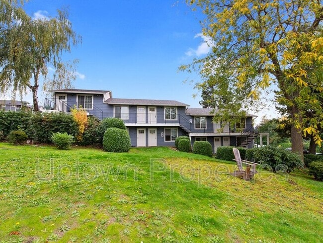 Foto del edificio - 6830 N Richmond Ave