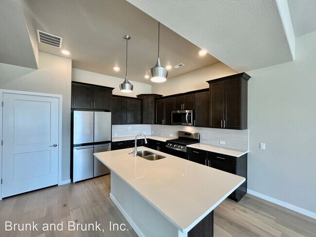 Building Photo - 3 br, 2.5 bath House - 13375 Positano Point