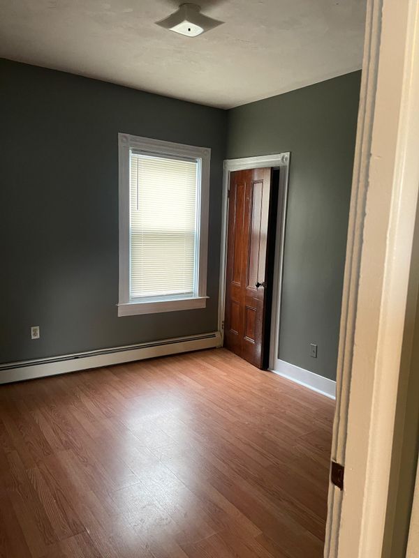 Building Photo - 23 Young St