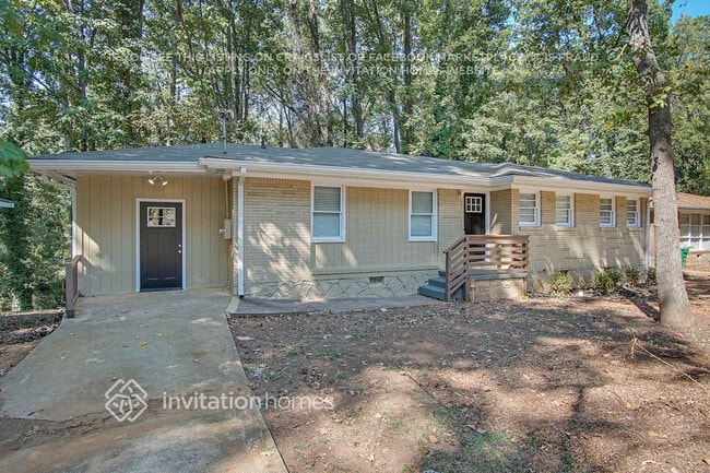 Building Photo - 1429 David Cir