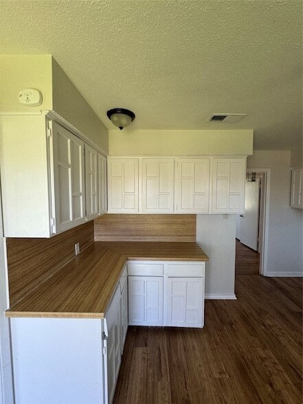 Building Photo - 3114 Healey Dr