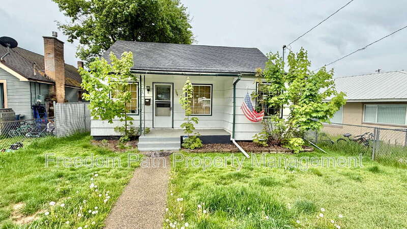 Primary Photo - 309 W Mission Ave