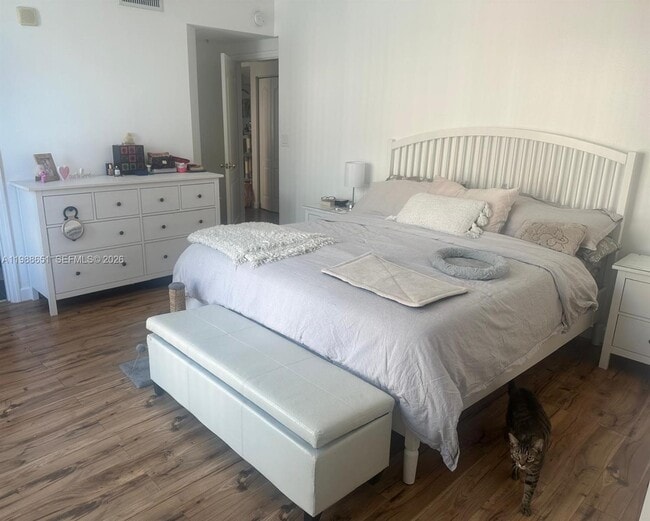 Building Photo - 100 N Federal Hwy