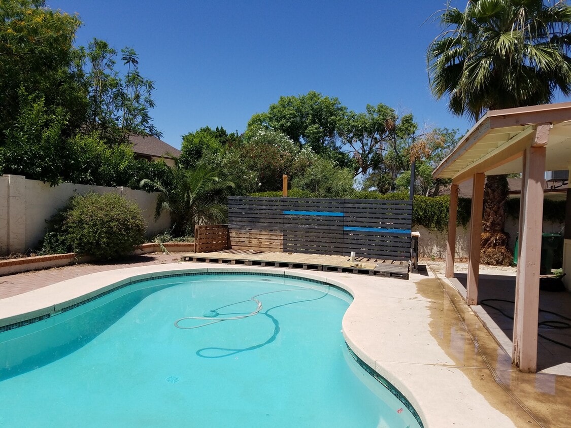 Nice Three Bedroom Home in Mesa With a Pool House Rental in Mesa, AZ