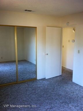 Foto del edificio - 16304-16314 Hughes Rd