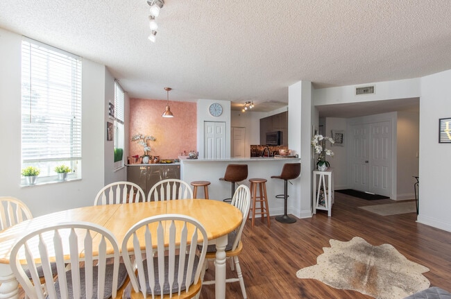 Foto del edificio - 11790 St Andrews Place