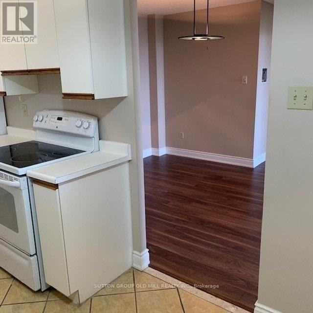 Photo du bâtiment - 1300 Islington Ave.