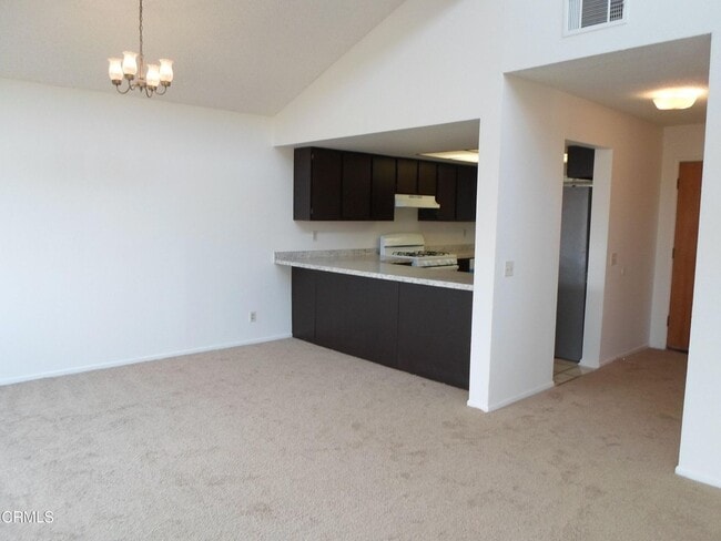 Foto del edificio - SPACIOUS PENTHOUSE - FOREST PROPERTIES