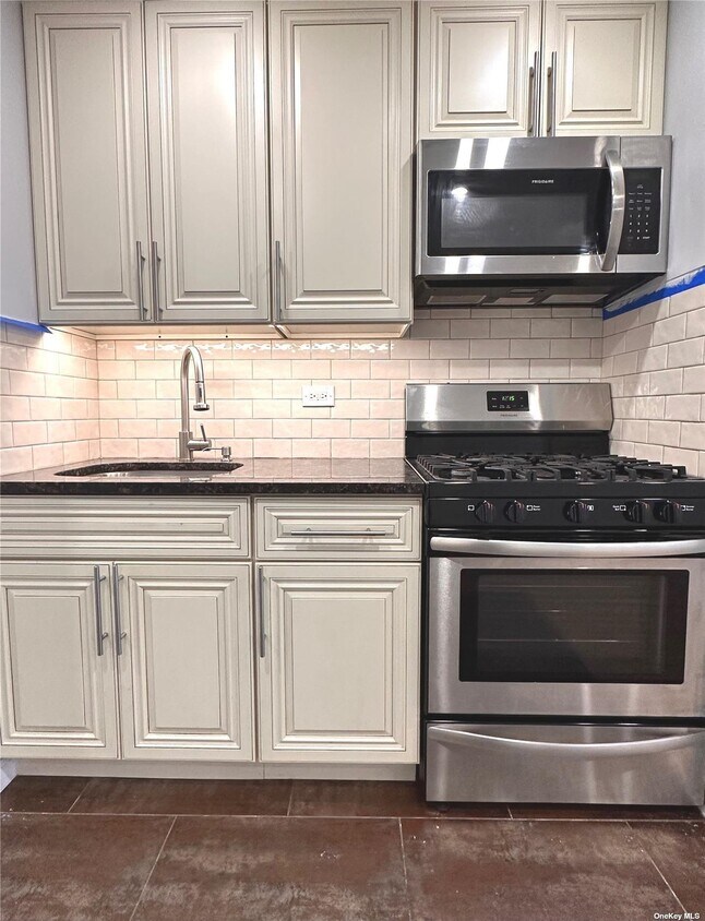 Primary Photo - 63-26 71st St