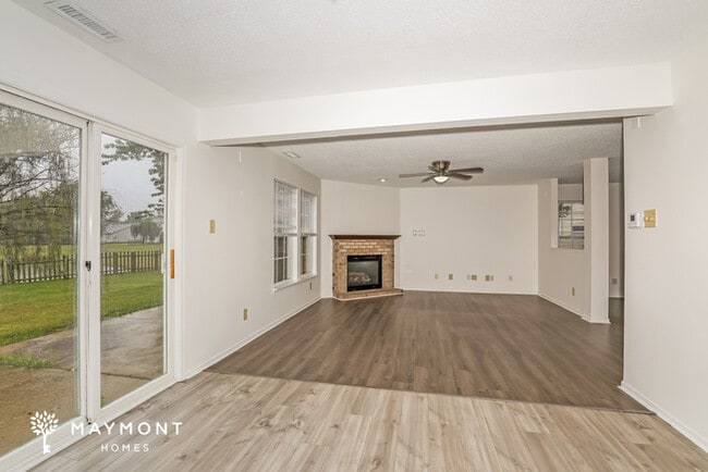 Building Photo - 823 Runnymede Dr