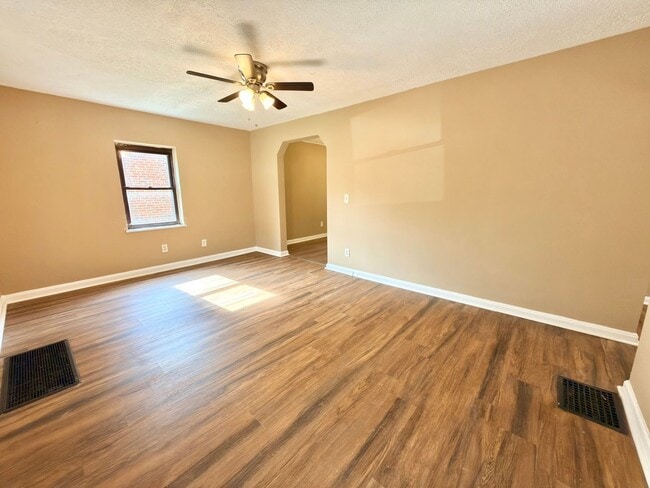 Photo - 2033 Dallas Ave House
