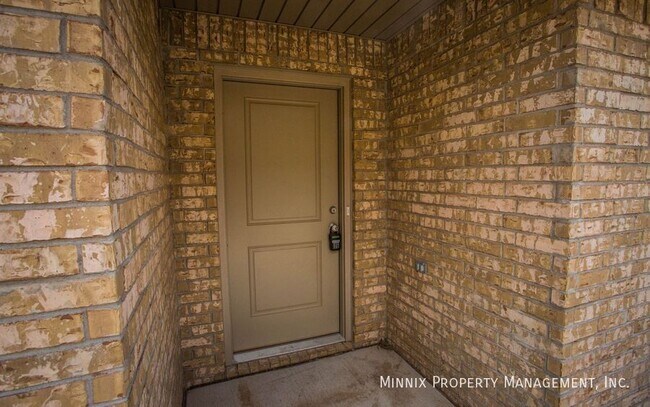 Foto del edificio - 2115 N Avenue K