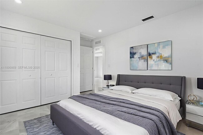 Foto del edificio - 2926 NW 58th St