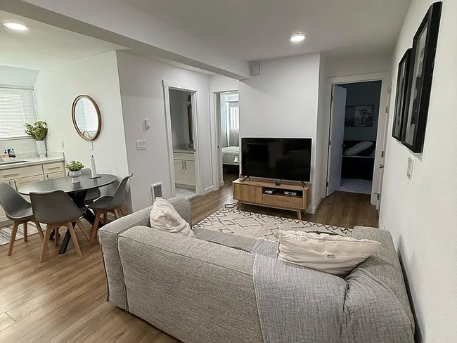 Foto del edificio - 3730 SW 99th St