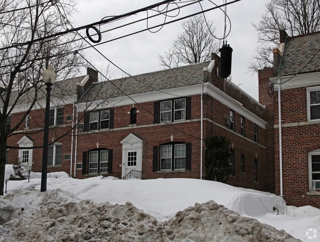 Primary Photo - 2618 41st St NW