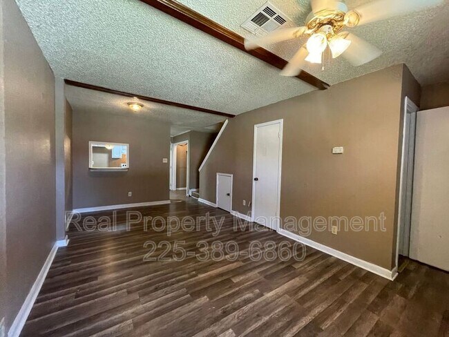 Foto del edificio - 750 Hospital Rd