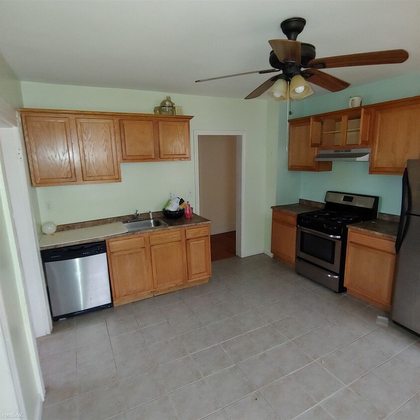 1022 Hancock Ave, Bridgeport, CT 06605 Apartment for Rent in