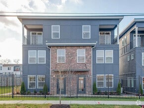 Building Photo - 102 Duke St