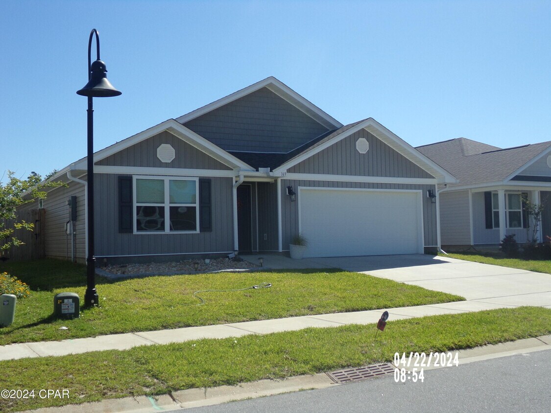 Primary Photo - 169 Sea Fox Dr