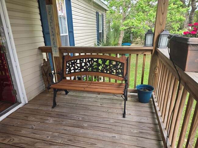 Foto del edificio - 2115 Bent Oak Ct