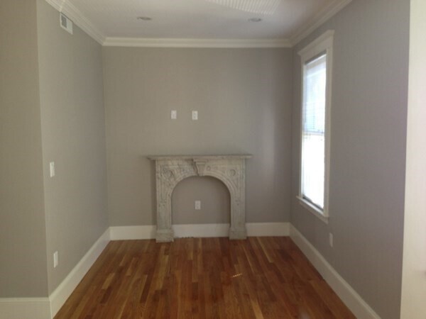 Building Photo - 110 Otis St