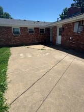 Building Photo - 5610 Baylor Dr