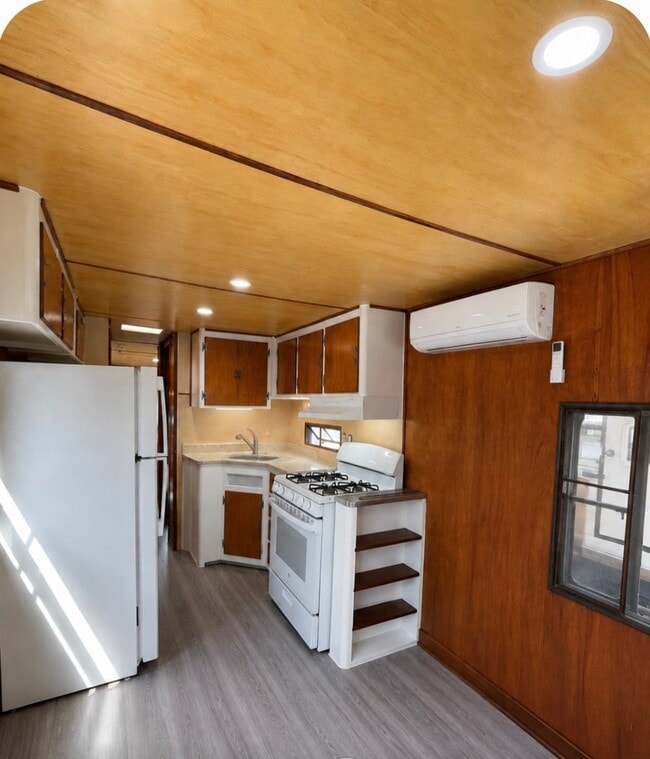 Photo - 15012 Lemoli Ave (Gardena, CA) House