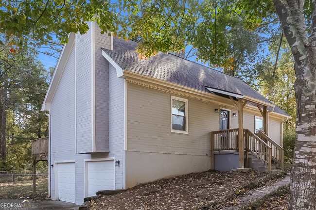 Foto del edificio - 3991 Woodland Cir SE