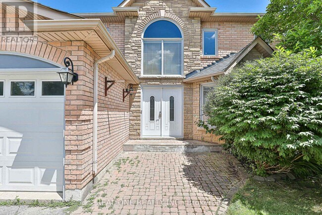 Building Photo - 493 Sandalwood Ct