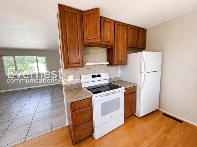 Foto del edificio - 4096 Colony Hills Cir