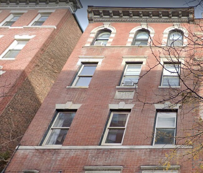 Foto del edificio - 51 Phillips St