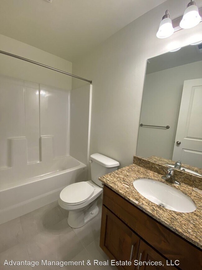 Building Photo - 4 br, 3 bath House - 531 S 1080 W