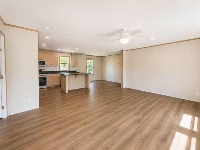 Building Photo - 1403 Red Maple Ln