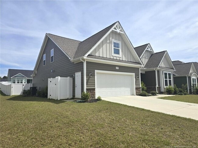 Building Photo - 2405 Brian Davis Ct