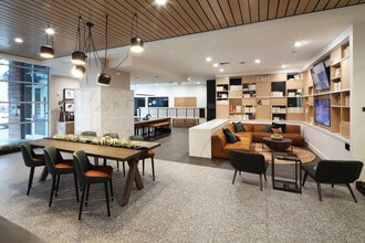 Building Photo - Avalon Meydenbauer