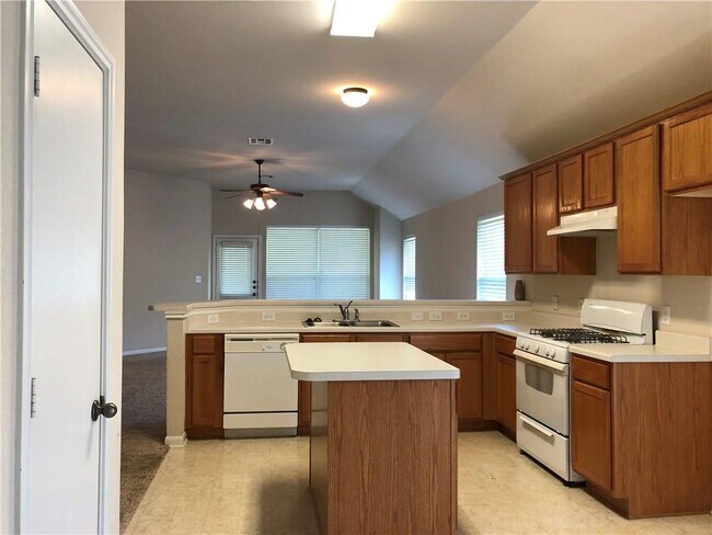 Foto del edificio - 1780 Stone Rim Loop