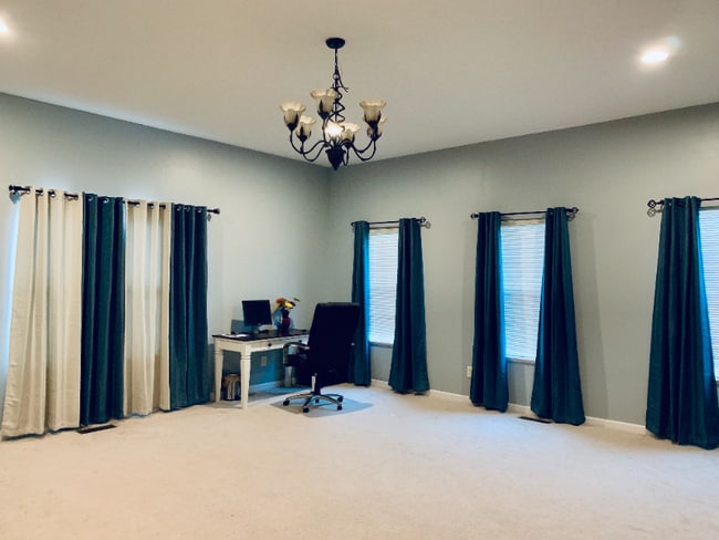 Building Photo - 7619 Mill Springs Dr