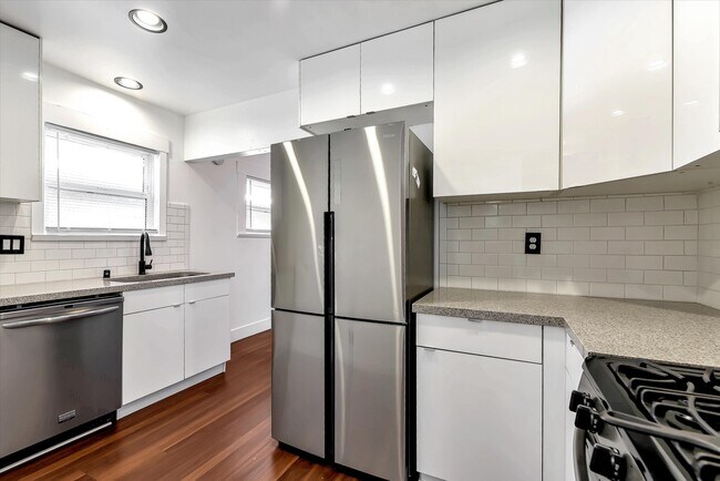 Foto del edificio - 4188 36th St