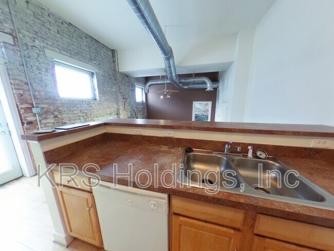 Foto del edificio - 301 Goshen St