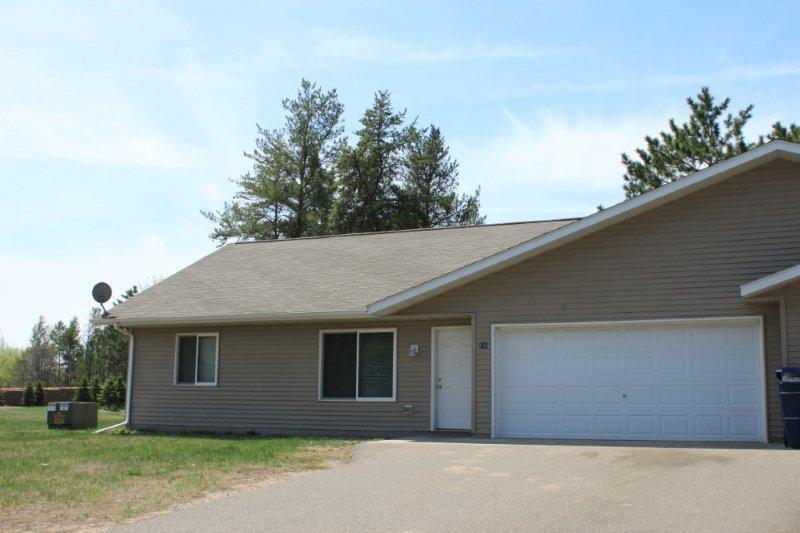 Primary Photo - 3 Bedrooms, 1 Bathroom Single Family Home ...
