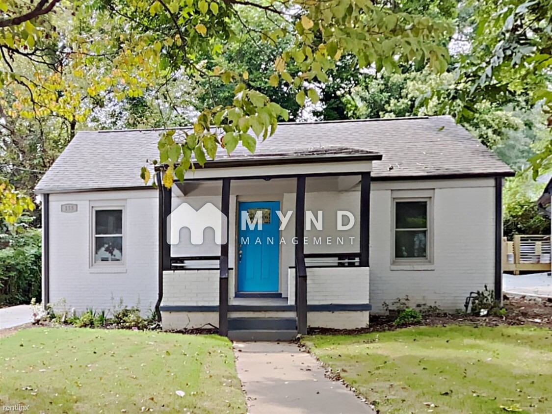 Primary Photo - 3 br, 2 bath House - 155 Rosser St SW