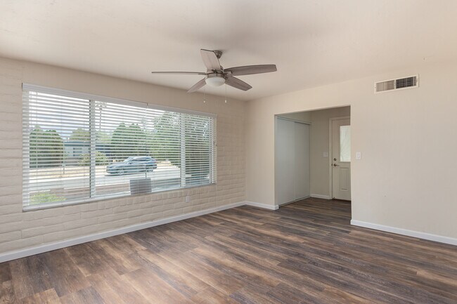 Building Photo - 8145 E Nicaragua Dr