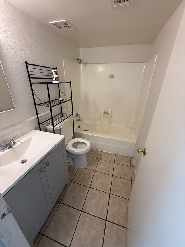 Building Photo - 2 bedroom in GILA BEND AZ 85337